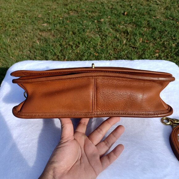 Vintage Coach 9635 Convertible Clutch/ leather bag - Picture 11 of 16